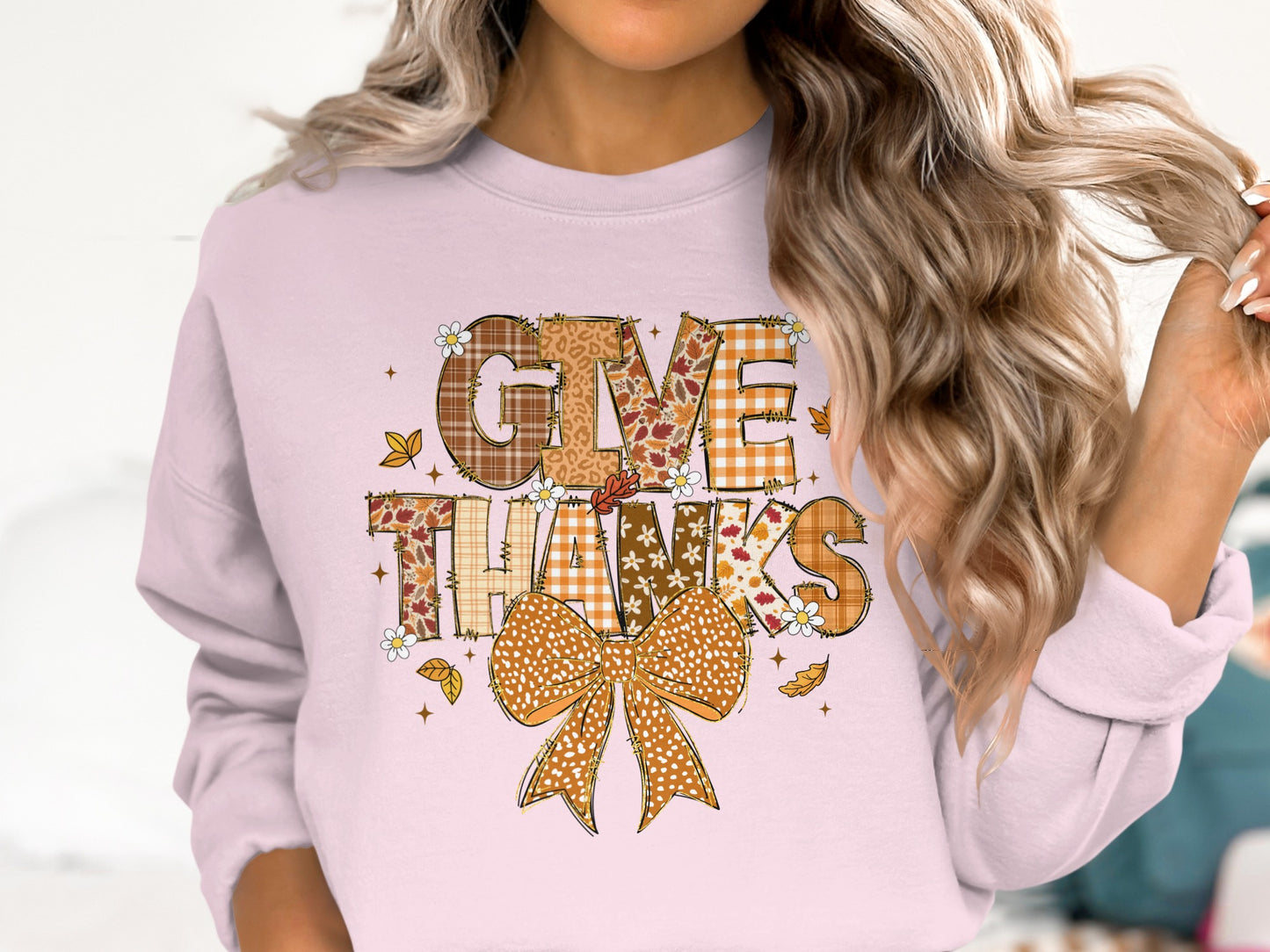 Festive Give Thanks Graphic Sweatshirt Product