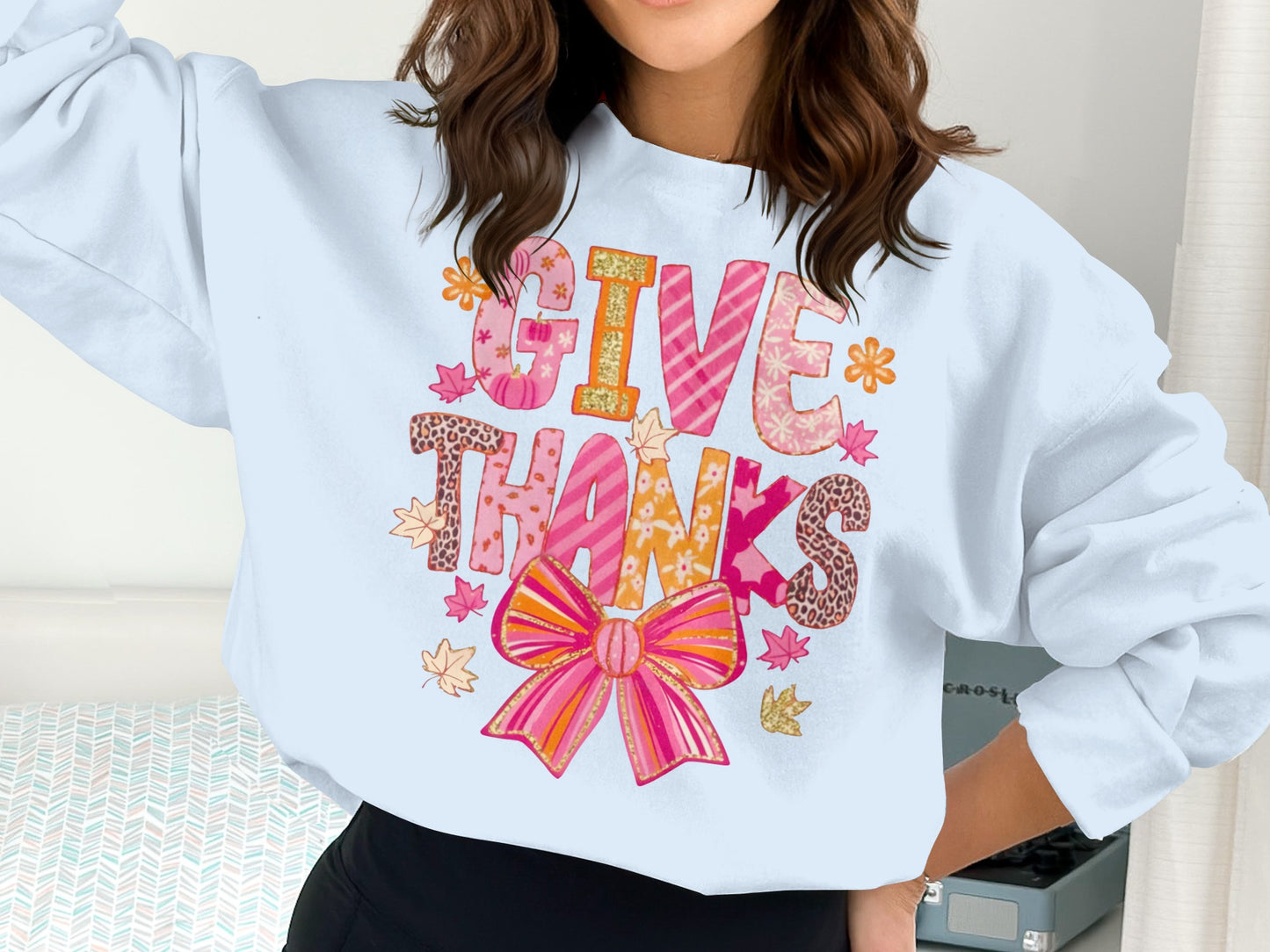 Chic Autumn Give Thanks Graphic Sweatshirt Product